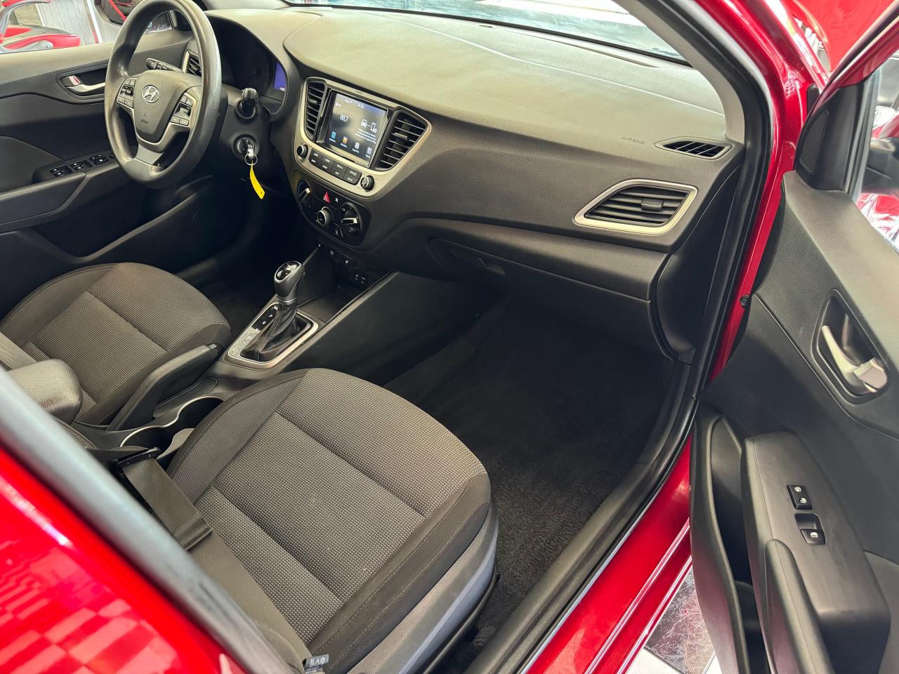 2019 Hyundai Accent Preferred+ApplePlay+Camera+New Tires+CLEAN CARFAX - Photo #20