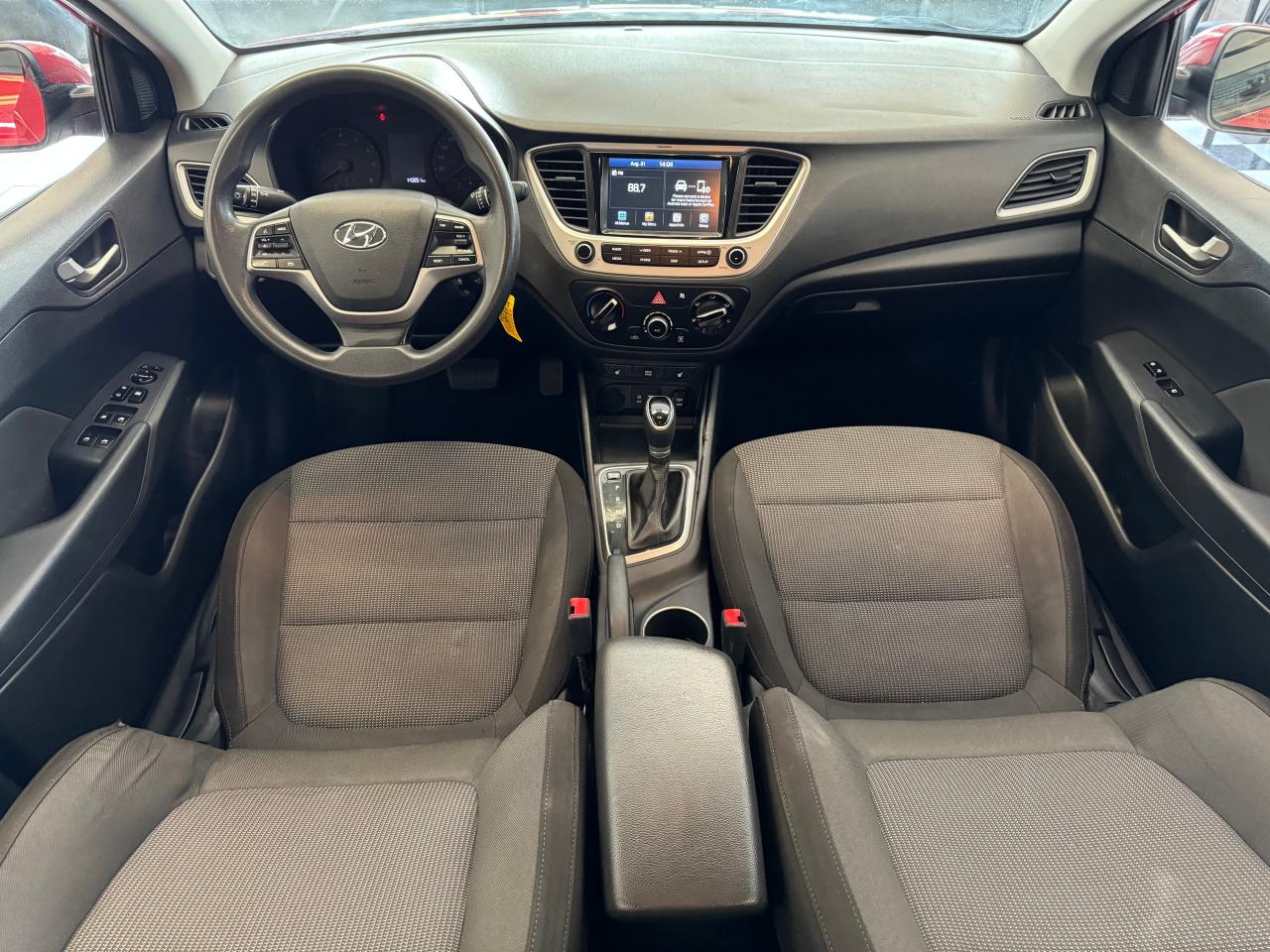 2019 Hyundai Accent Preferred+ApplePlay+Camera+New Tires+CLEAN CARFAX - Photo #2