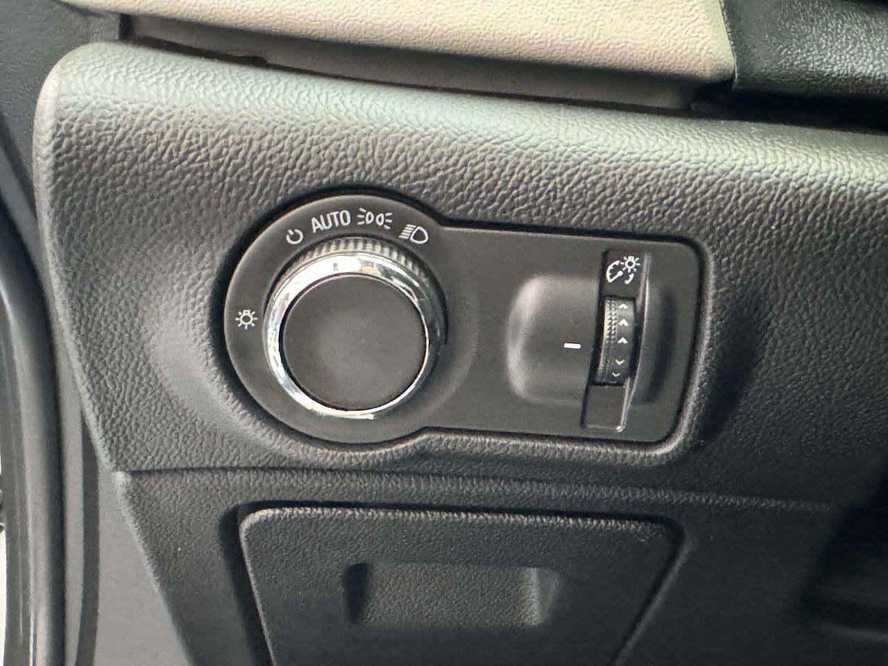 2017 Buick Verano Convenience+New Tires+Camera+Heated Seats Photo42