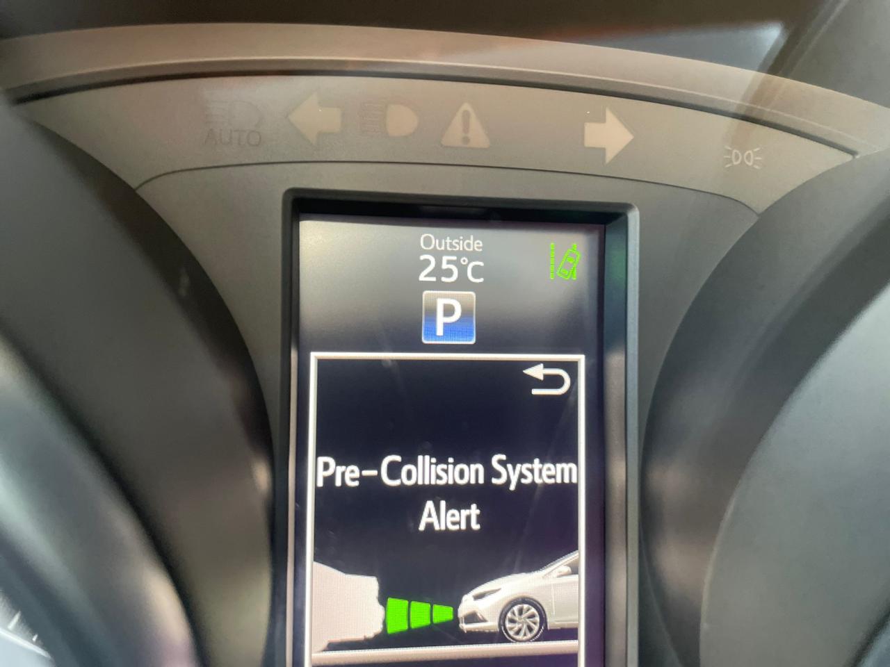 2018 Toyota Corolla iM AUTO NO ACCIDENT BLUETOOTH LANE KEEP BACKUP CAMERA - Photo #16