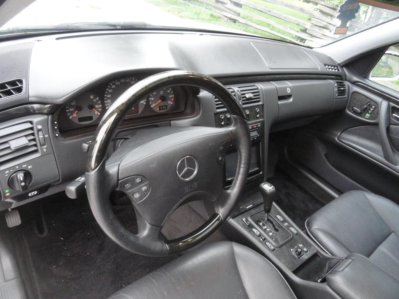 2002 Mercedes-Benz E430 E430 V8 STATION WAGEN DOC FEE $195 - Photo #8