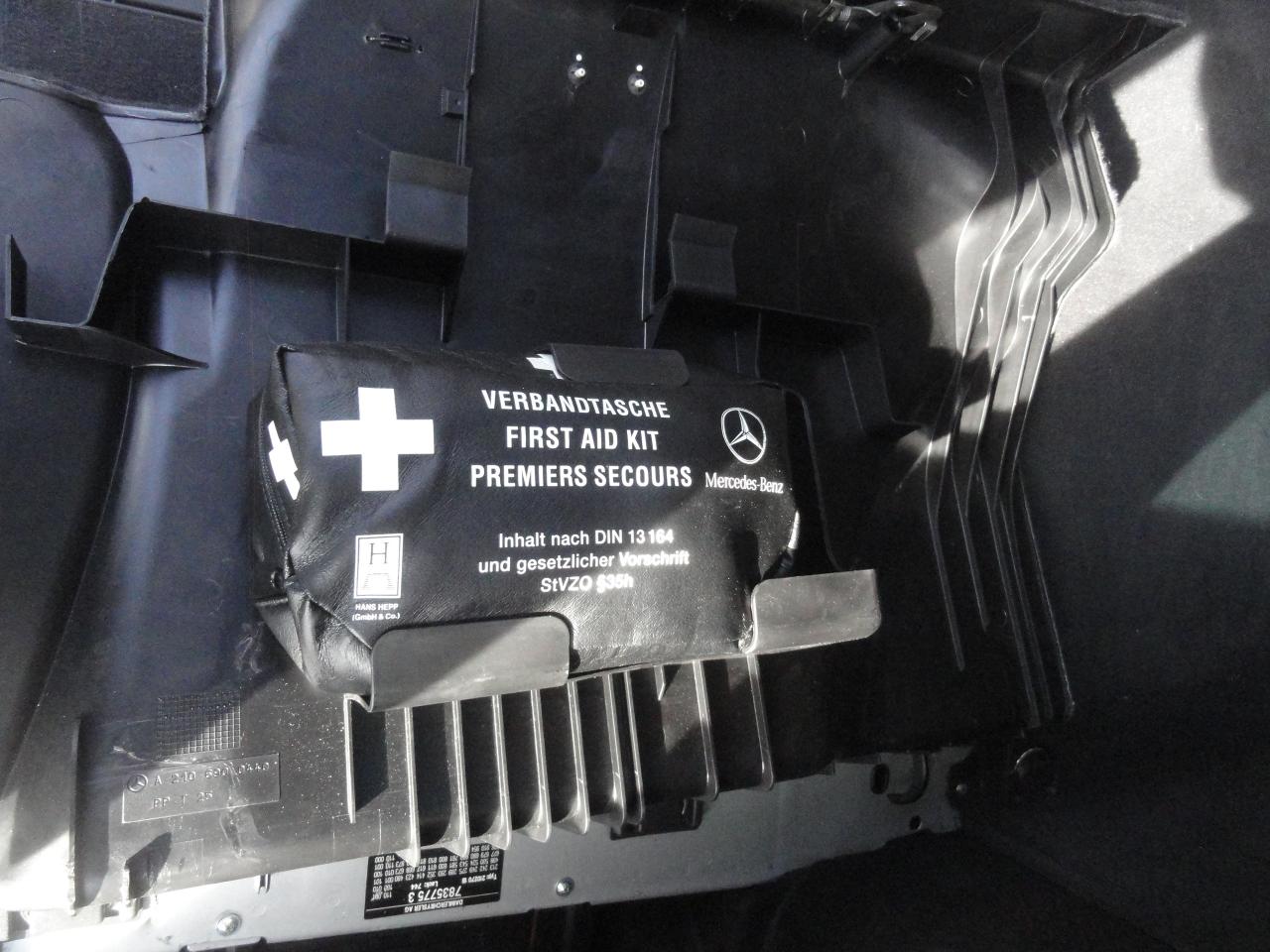2002 Mercedes-Benz E430 E430 V8 STATION WAGEN DOC FEE $195 - Photo #14