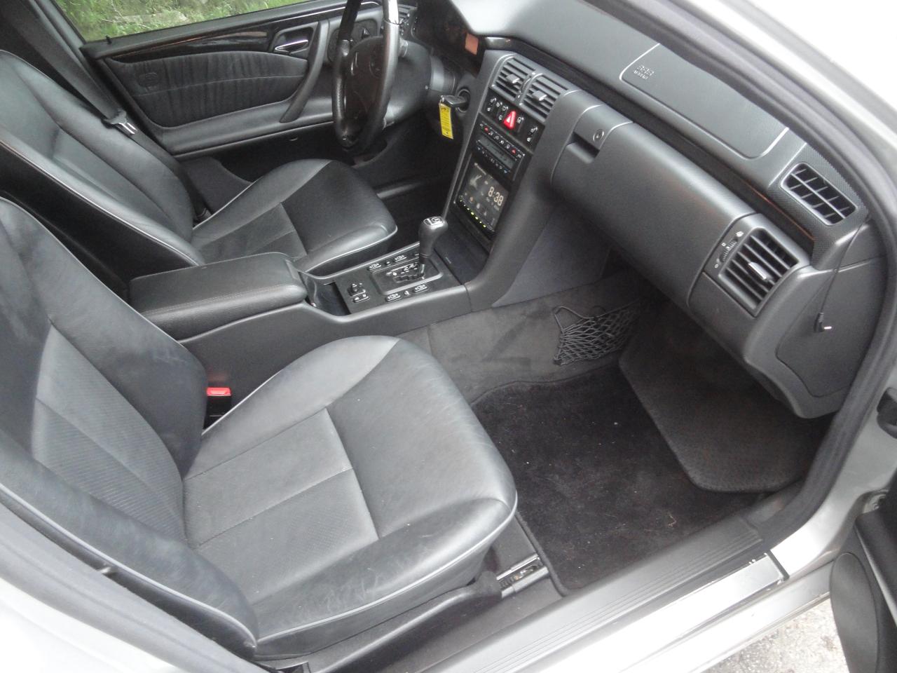 2002 Mercedes-Benz E430 E430 V8 STATION WAGEN DOC FEE $195 - Photo #9