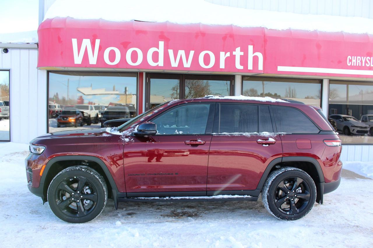 New 2025 Jeep Grand Cherokee Altitude for sale in Kenton, MB