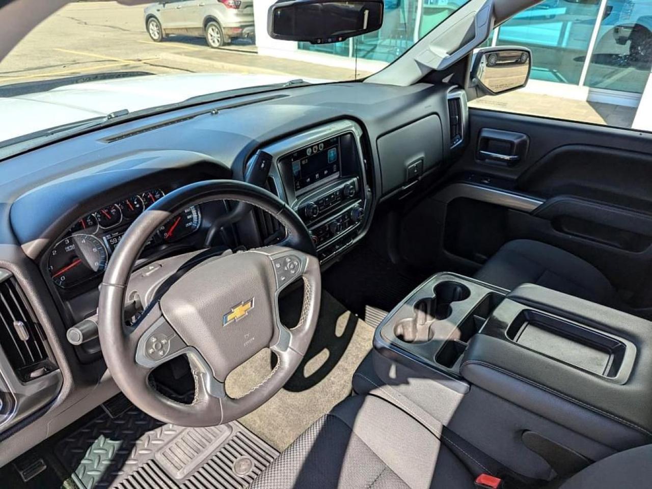 2015 Chevrolet Silverado 1500 LT Photo5