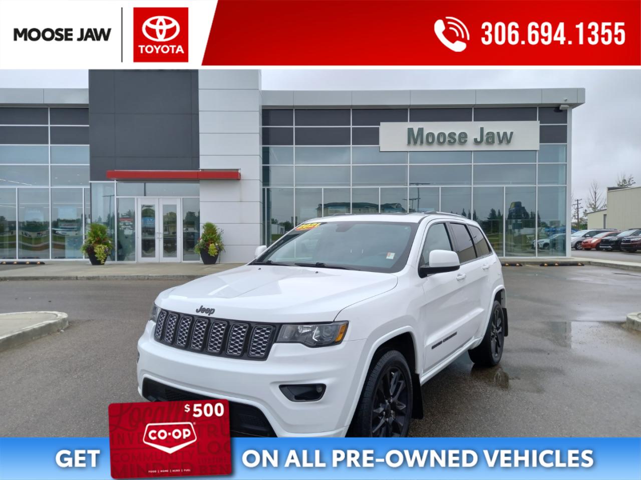 Used 2021 Jeep Grand Cherokee Laredo LOCAL TRADE WITH ONLY 58,445 KMS, ALTITUDE PKG, POWER SUNROOF, UCONNECT 4C NAV WITH 8.4