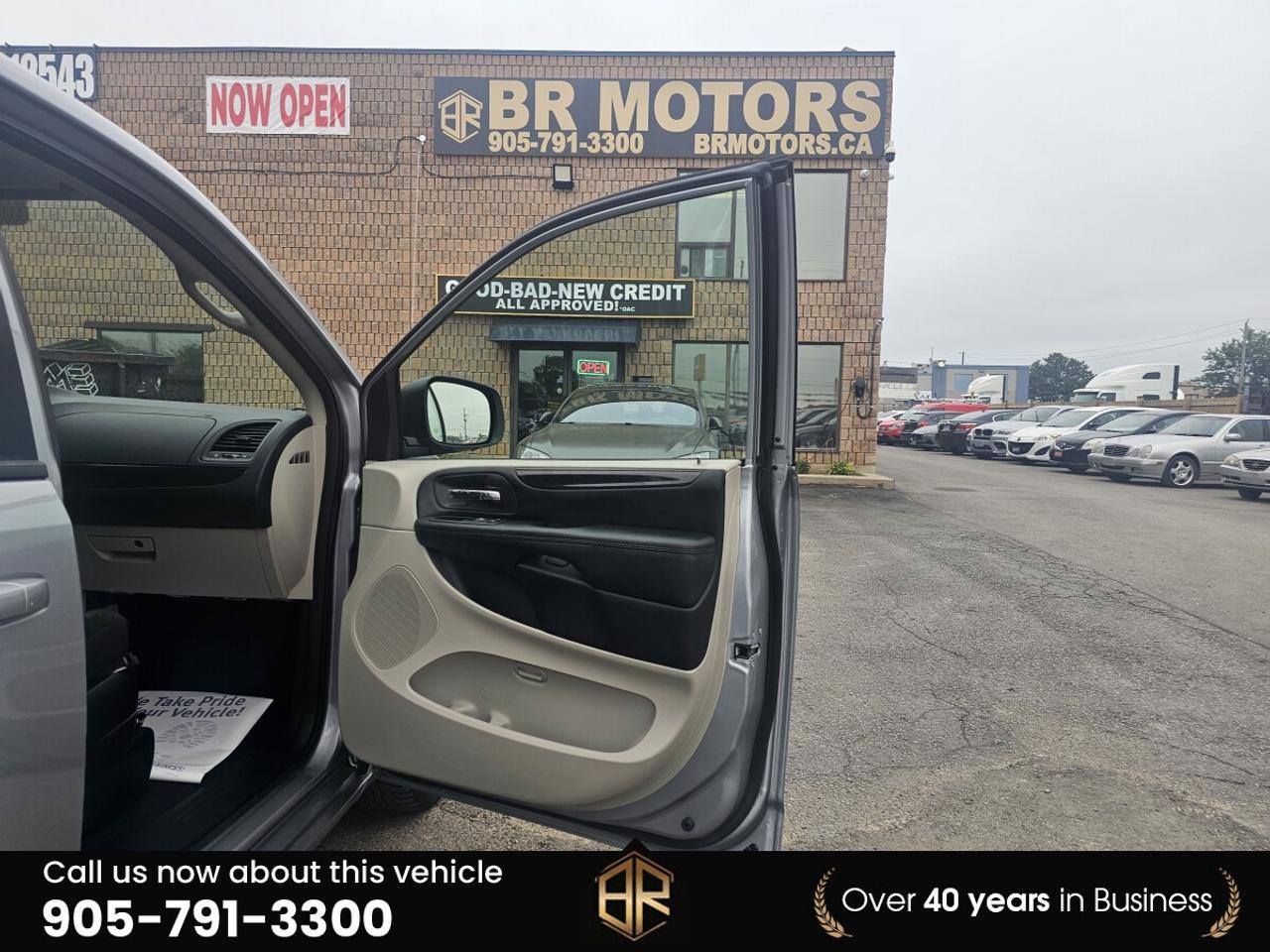 2020 Dodge Grand Caravan No Accidents Reported | SXT | Stow & Go Photo