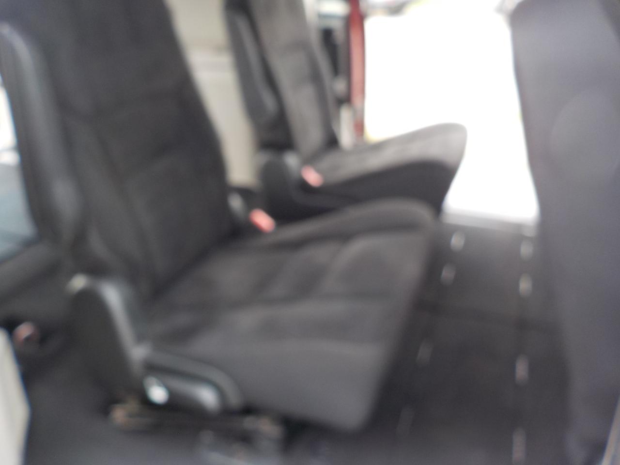 2018 Dodge Grand Caravan  - Photo #15