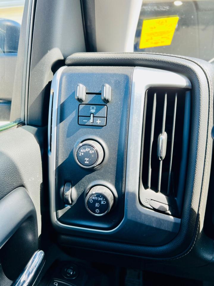 2017 GMC Sierra 1500 SLE - Photo #11