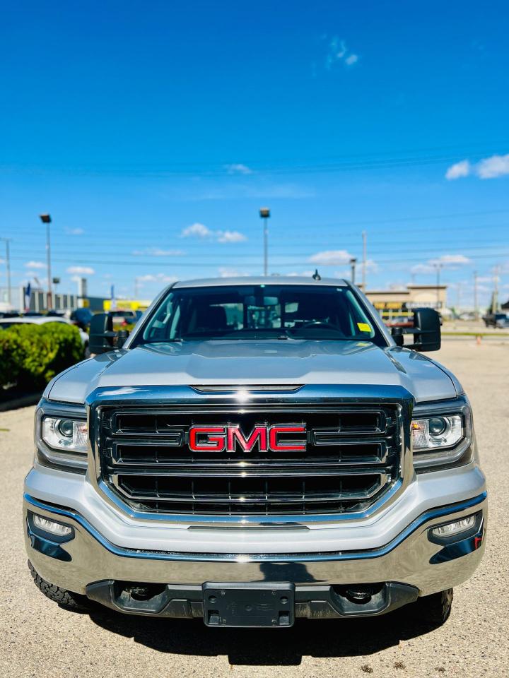 2017 GMC Sierra 1500 SLE - Photo #2