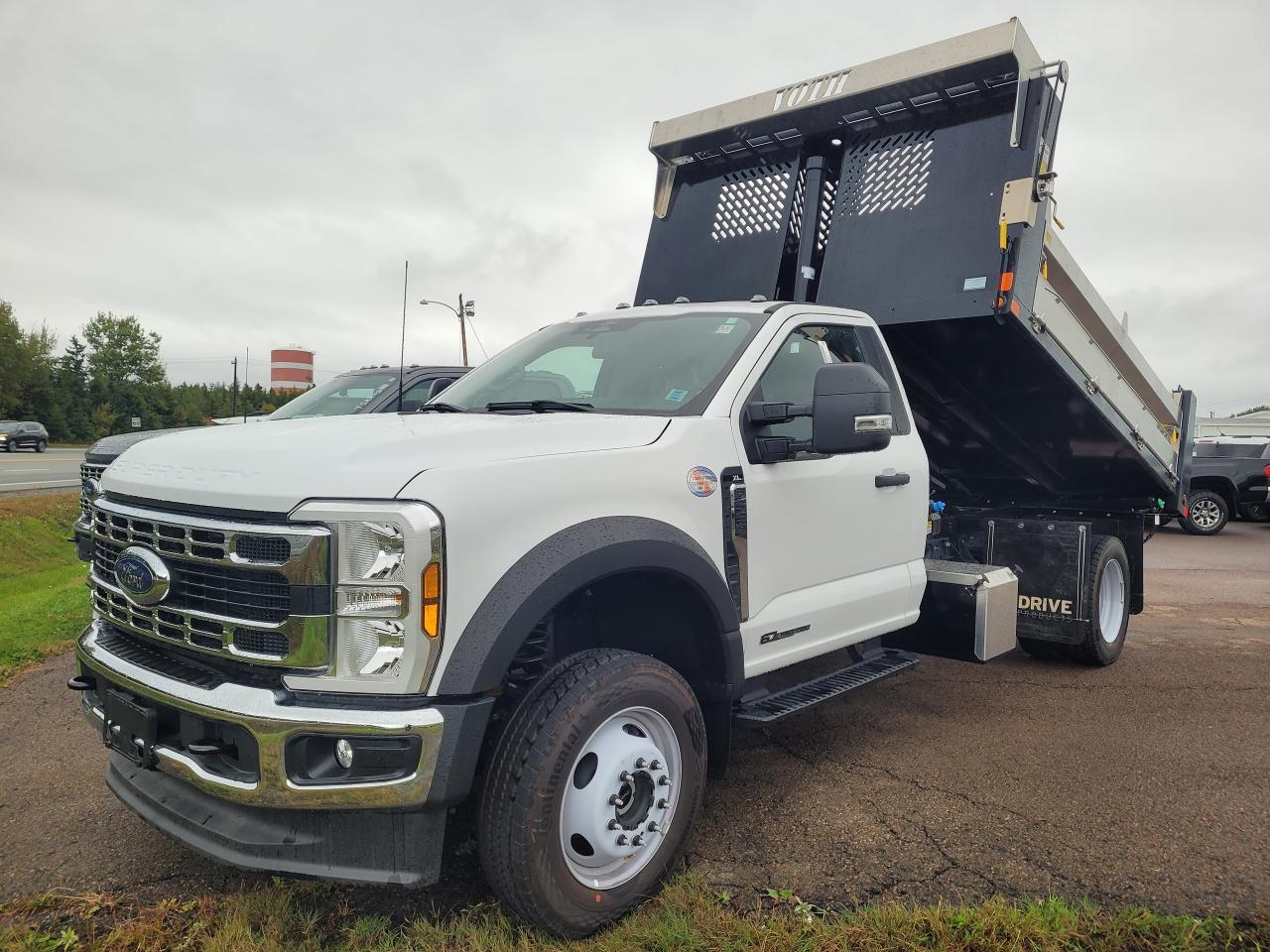 New 2024 Ford F-550 Super Duty DRW XL 4WD REG CAB 205