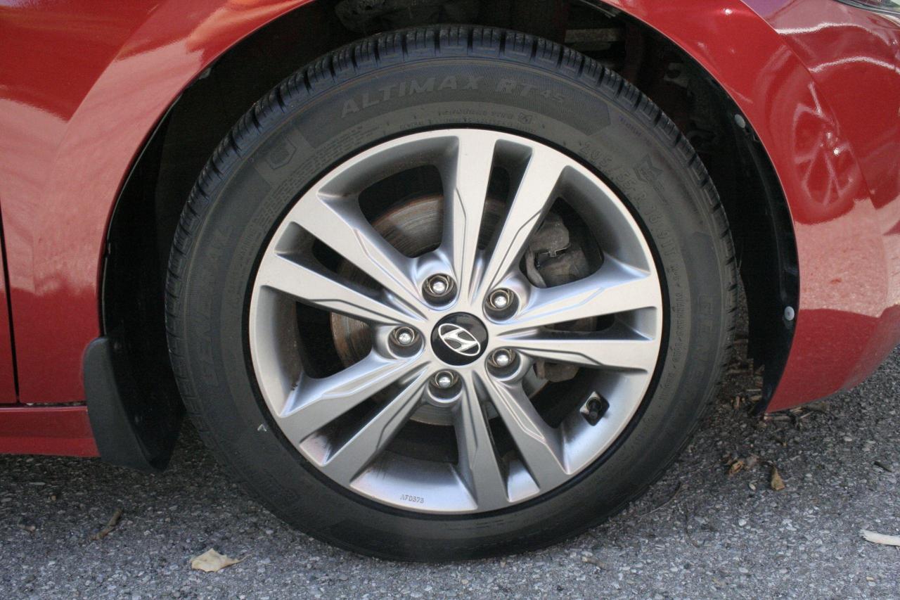 2018 Hyundai Elantra GL AUTO - Photo #14