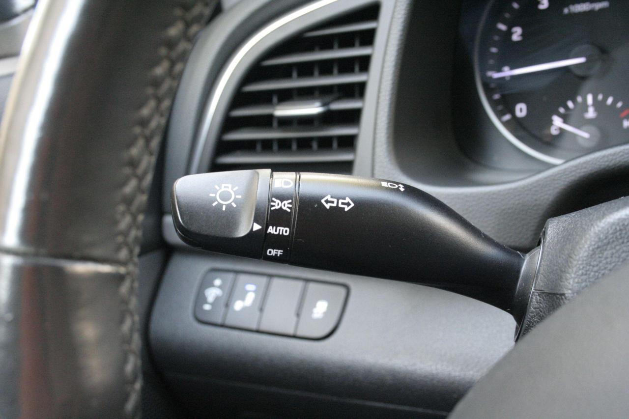 2018 Hyundai Elantra GL AUTO - Photo #16