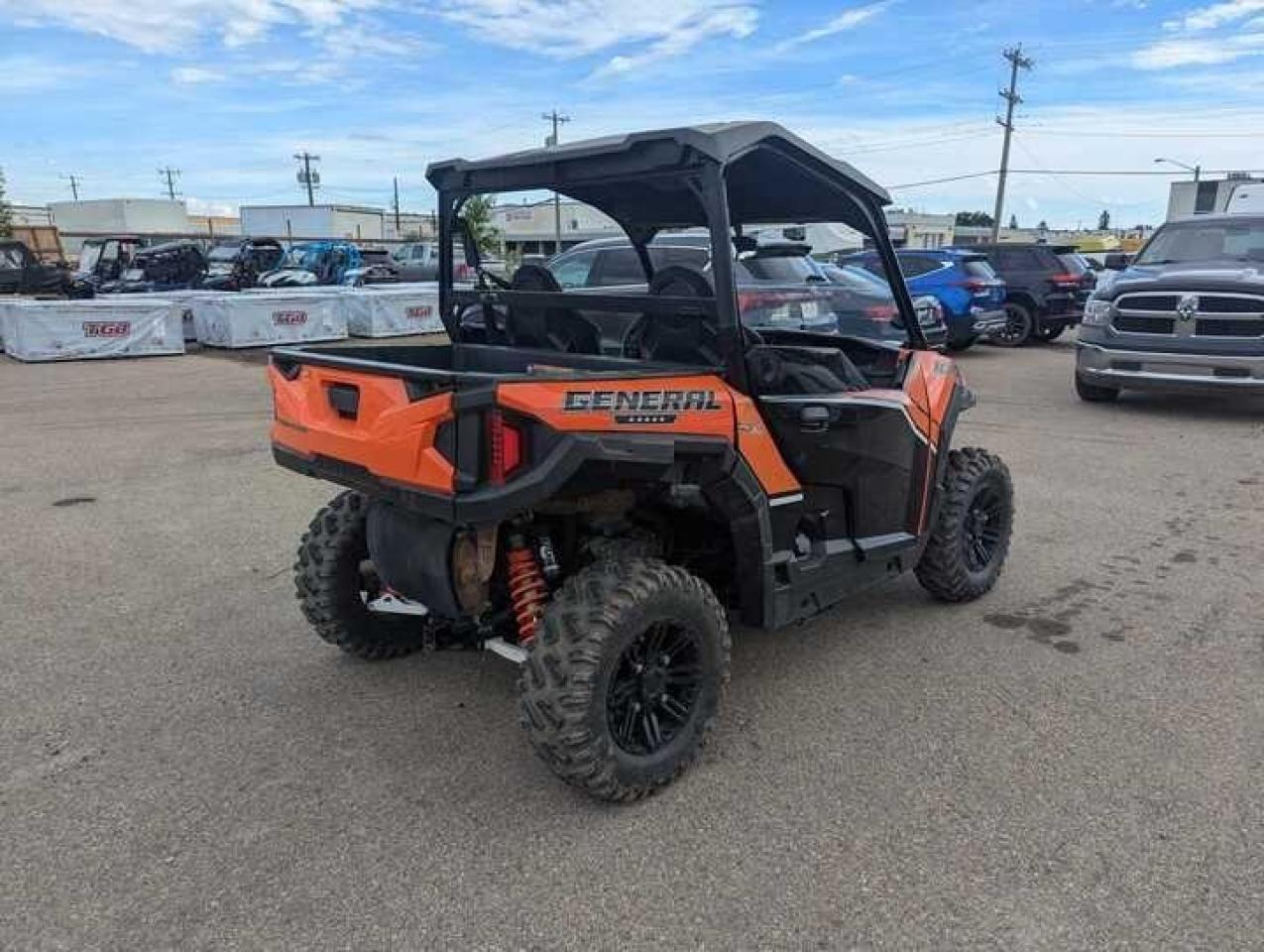 2016 Polaris Utility GENERAL 1000 EPS $121 B/W - Photo #5