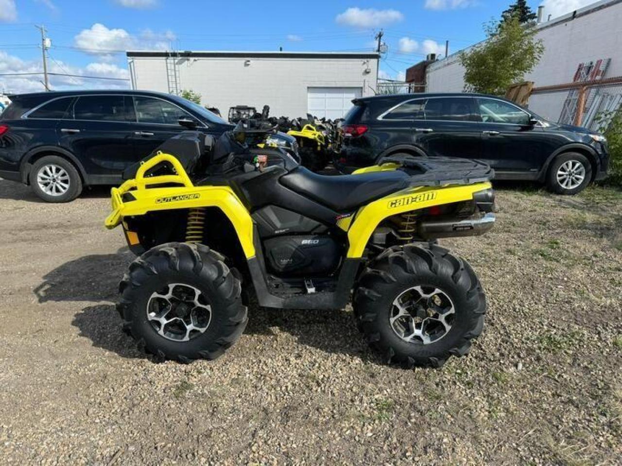 2019 CAN AM Outlander650 XMR EPS $95 B/W - Photo #2