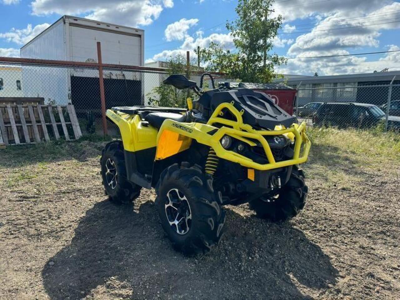 2019 CAN AM Outlander650 XMR EPS $95 B/W - Photo #4