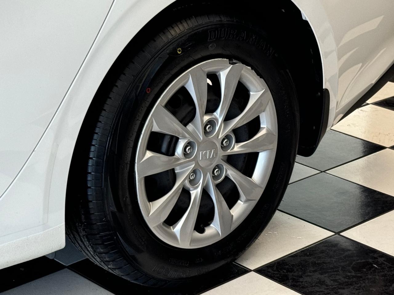2020 Kia Forte LX+New Tires+Camera+Heated Seats+CLEAN CARFAX - Photo #52