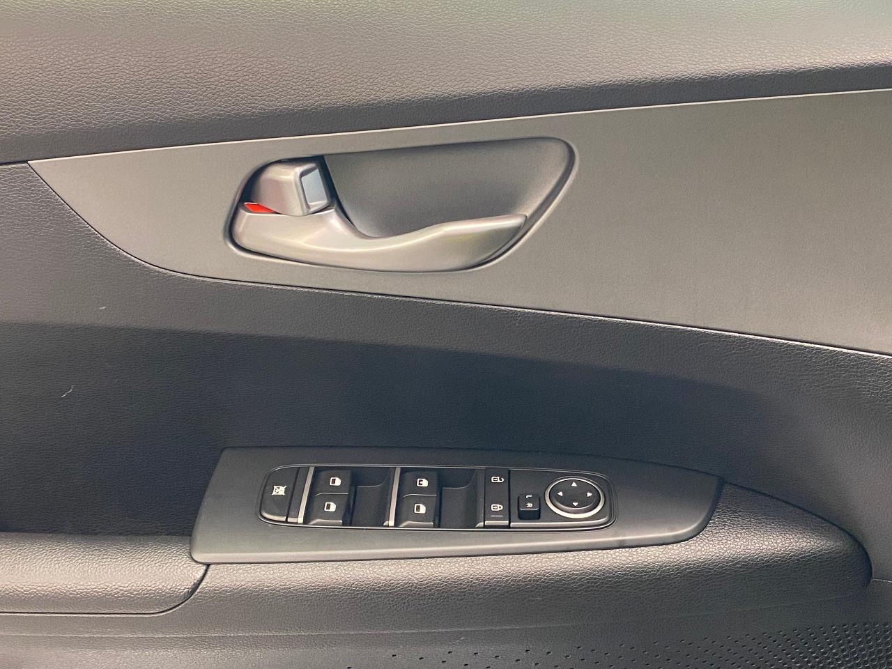 2020 Kia Forte LX+New Tires+Camera+Heated Seats+CLEAN CARFAX - Photo #50