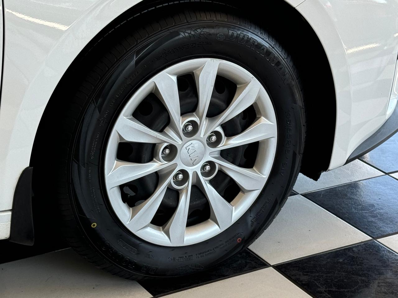 2020 Kia Forte LX+New Tires+Camera+Heated Seats+CLEAN CARFAX - Photo #54