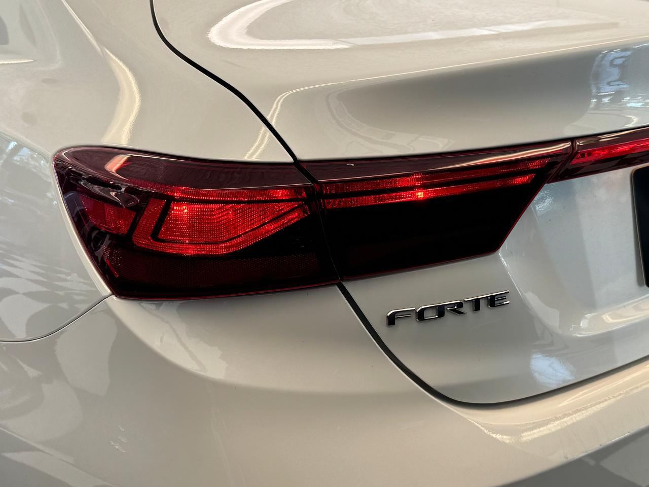 2020 Kia Forte LX+New Tires+Camera+Heated Seats+CLEAN CARFAX - Photo #59