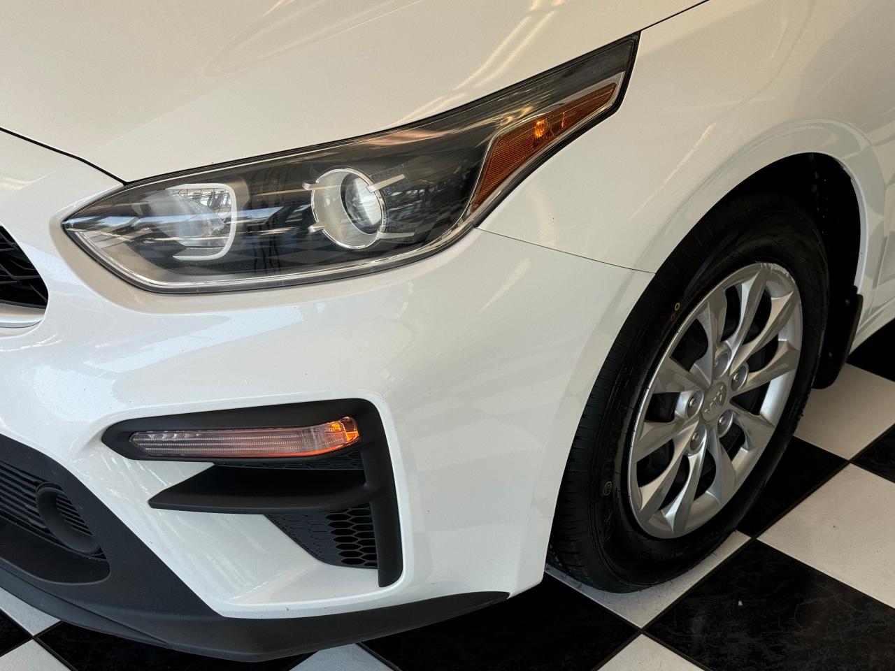 2020 Kia Forte LX+New Tires+Camera+Heated Seats+CLEAN CARFAX Photo38
