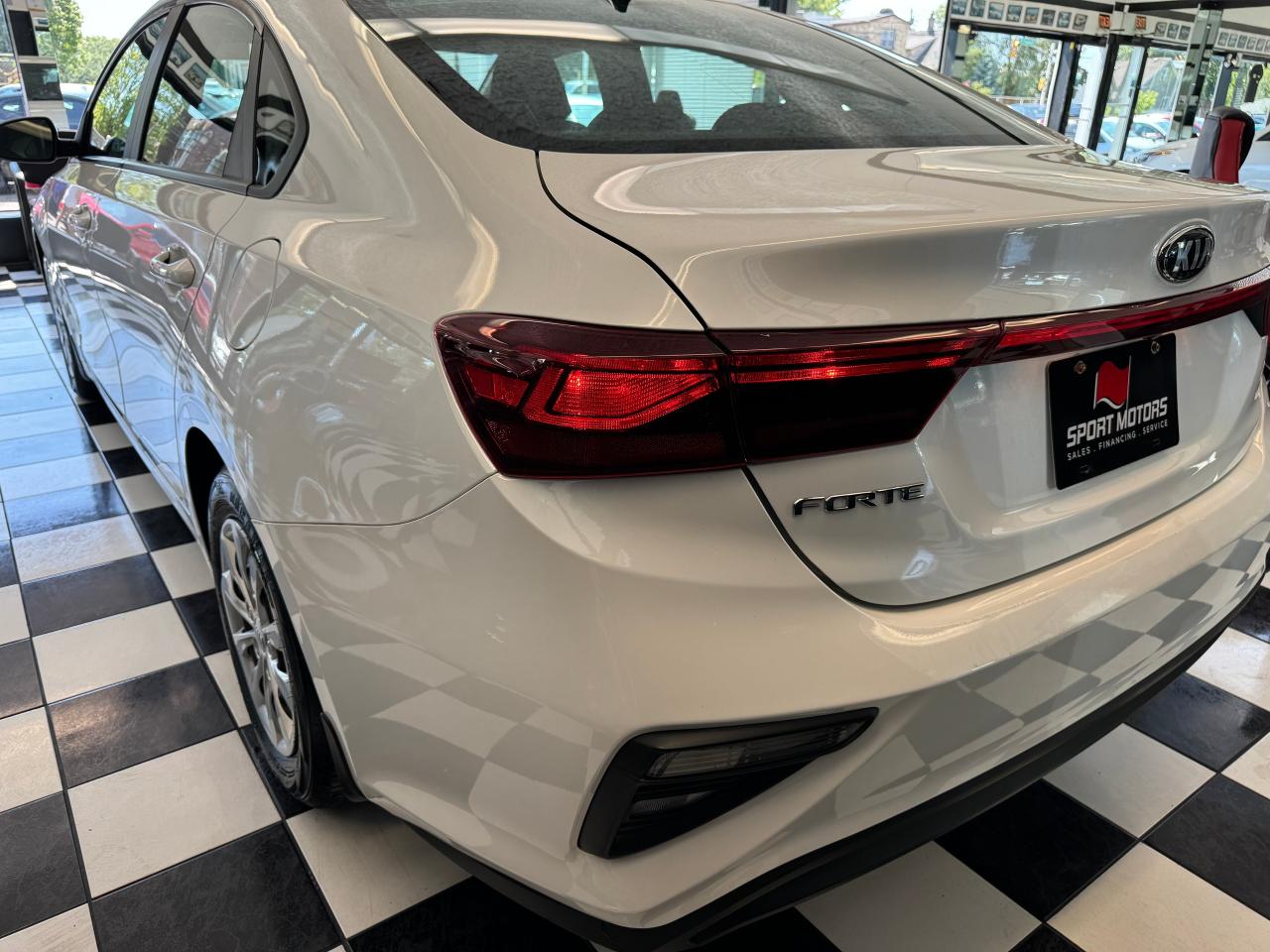 2020 Kia Forte LX+New Tires+Camera+Heated Seats+CLEAN CARFAX Photo39