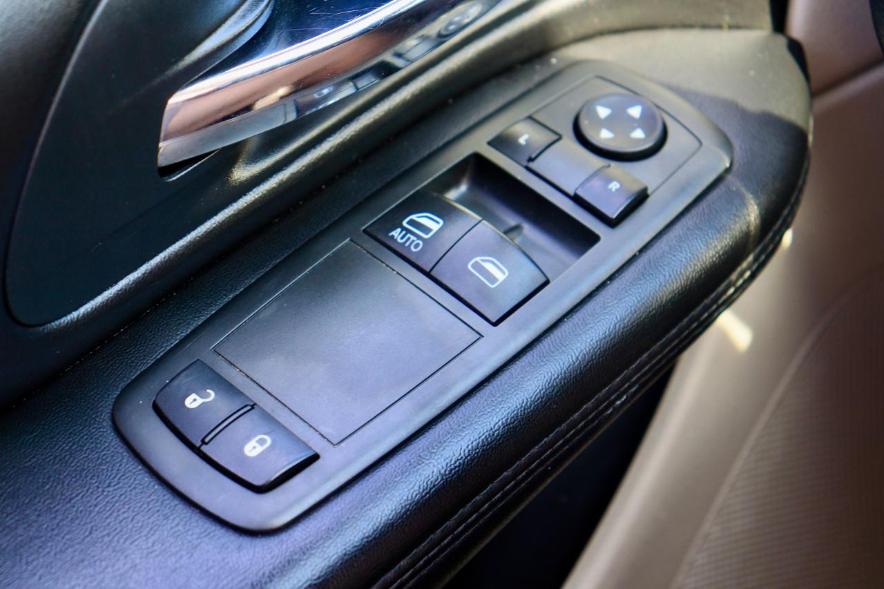 2011 Dodge Grand Caravan SXT | Full Stow & Go | Cold Air | Tinted | Runs A1 Photo42