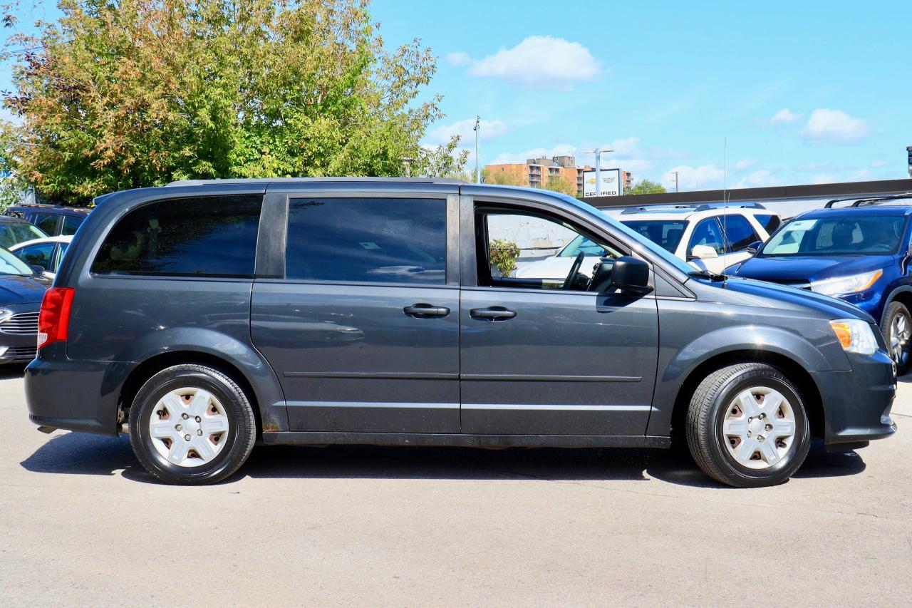 2011 Dodge Grand Caravan SXT | Full Stow & Go | Cold Air | Tinted | Runs A1 Photo38