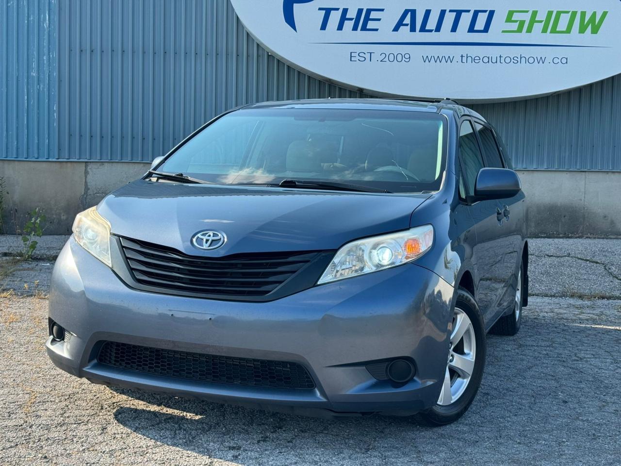 Used 2014 Toyota Sienna CLEAN CARFAX | 7 PASSENGER for sale in Trenton, ON