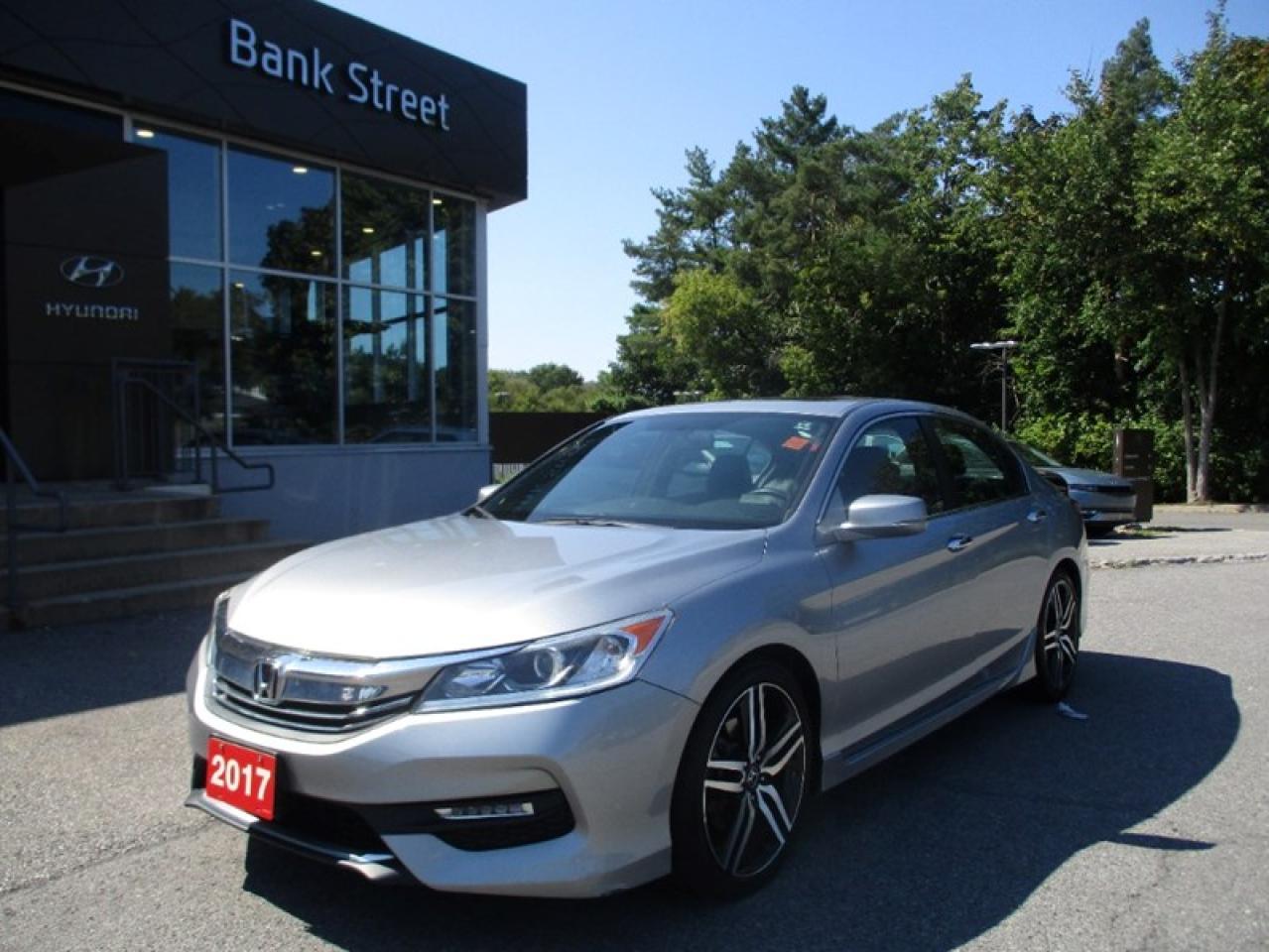 Used 2017 Honda Accord 4dr I4 CVT Sport for sale in Ottawa, ON