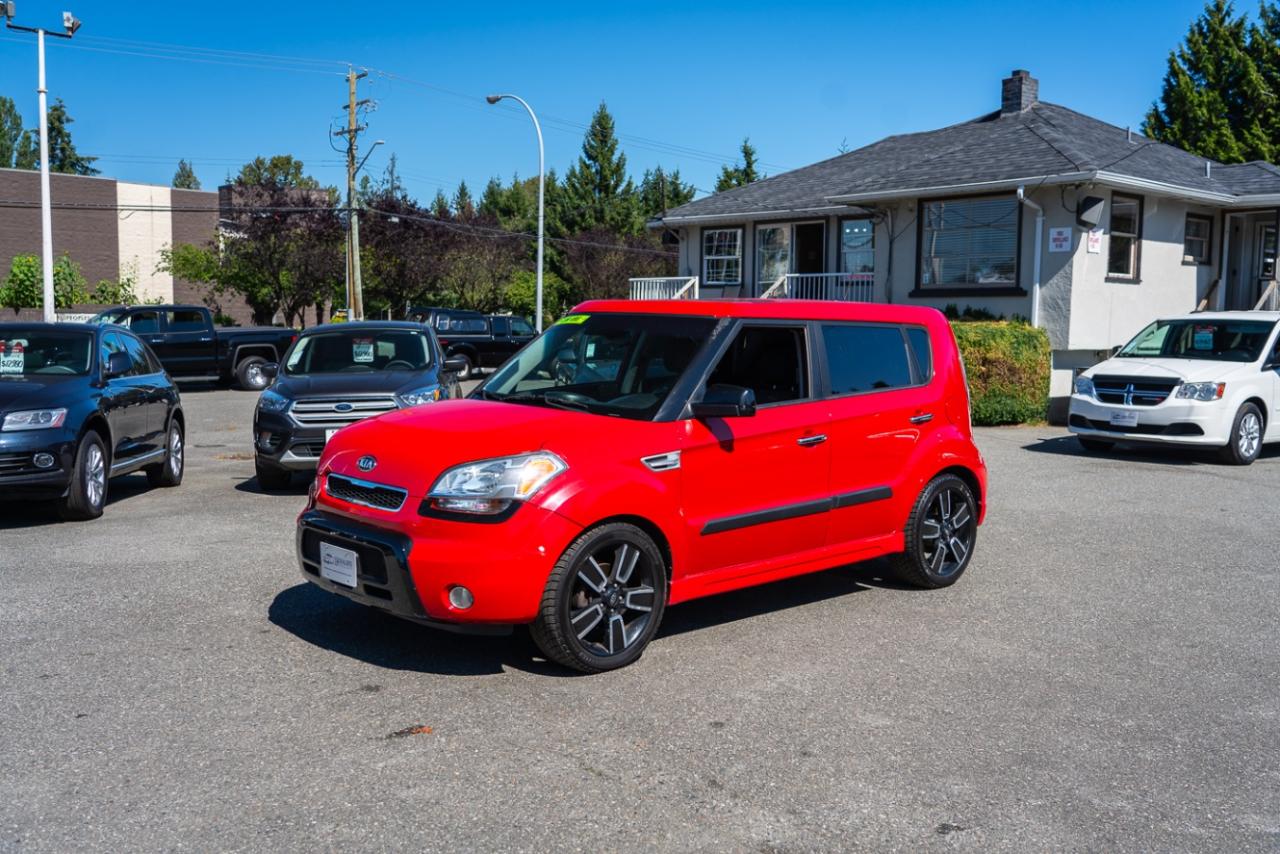 Used 2011 Kia Soul 5-Door 2u for sale in Surrey, BC