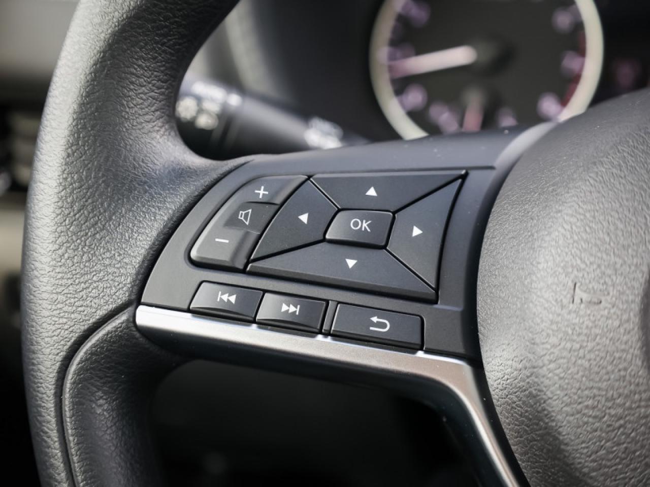 2025 Nissan Sentra SV  - Sunroof Photo