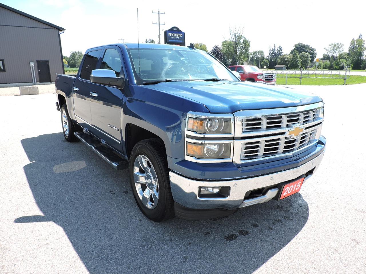 Used 2015 Chevrolet Silverado 1500 LTZ 5.3L 4X4 Leather Sunroof Navigation Loaded for sale in Gorrie, ON