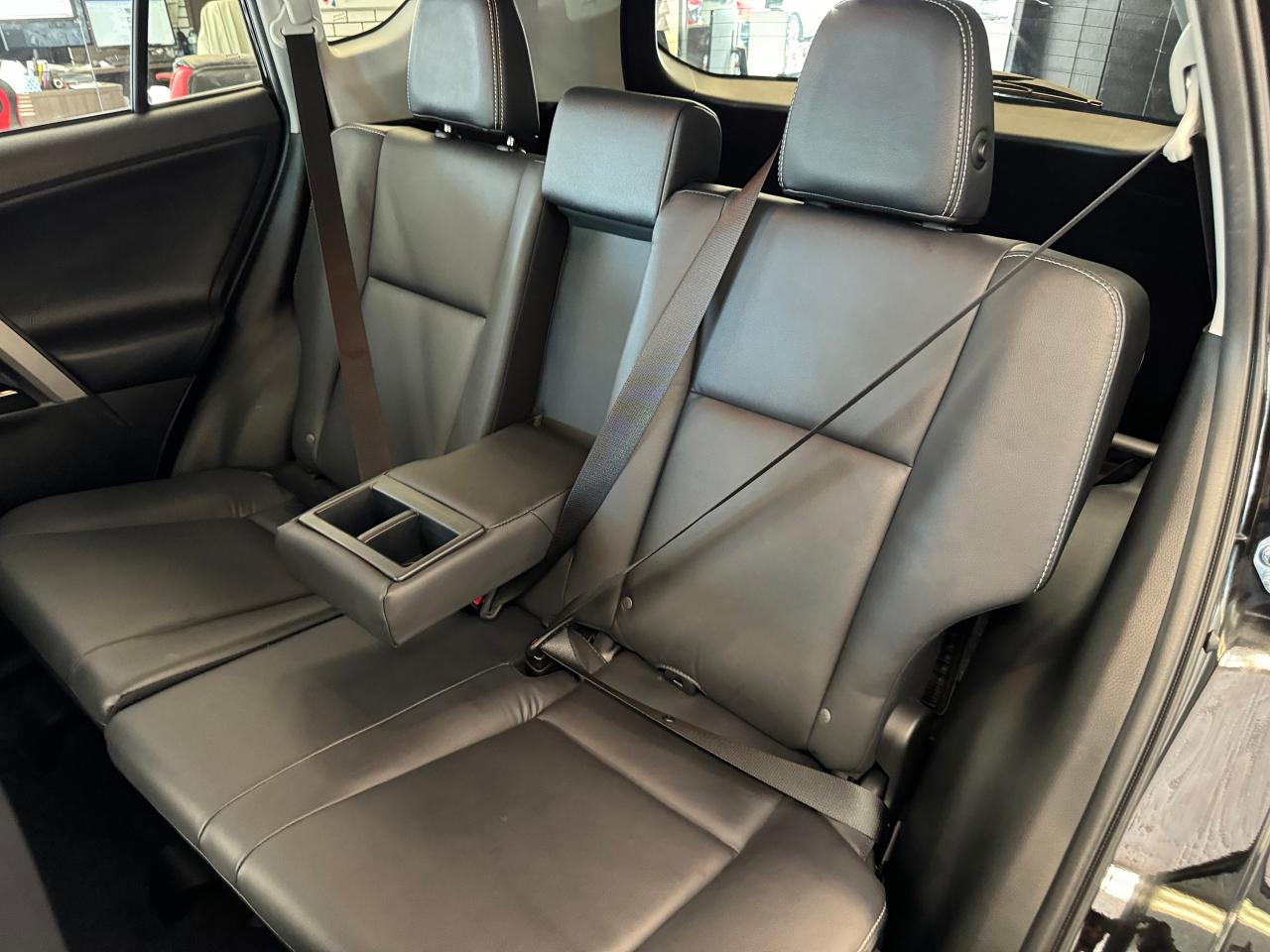 2016 Toyota RAV4 Limited+Roof+GPS+Leather+Weather TECH+CLEAN CARFAX - Photo #27
