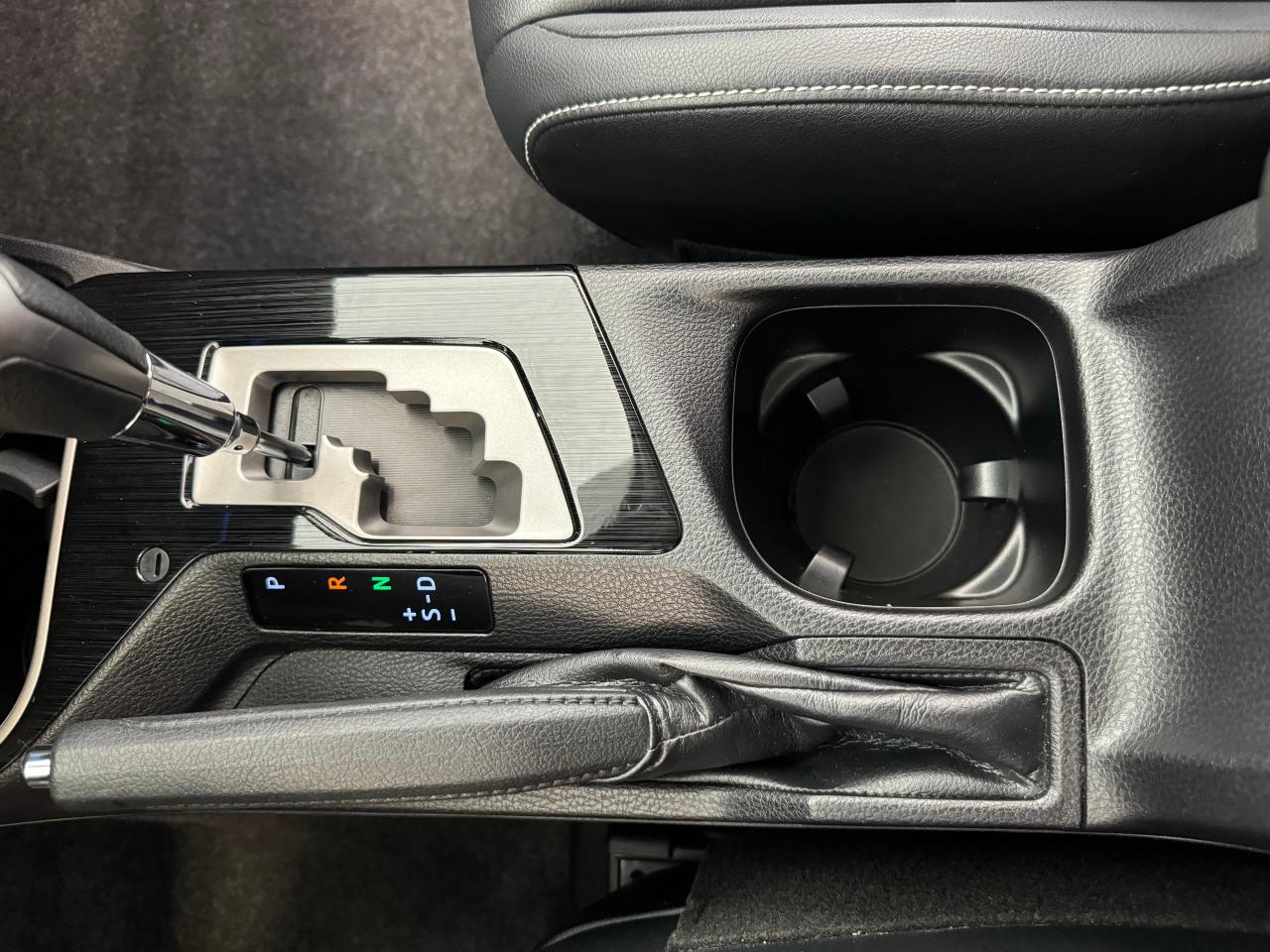 2016 Toyota RAV4 Limited+Roof+GPS+Leather+Weather TECH+CLEAN CARFAX - Photo #43