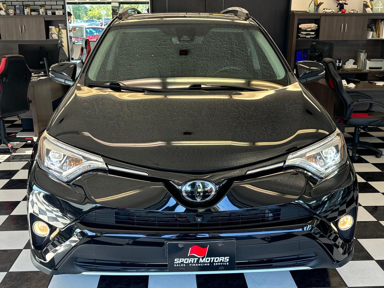 2016 Toyota RAV4 Limited+Roof+GPS+Leather+Weather TECH+CLEAN CARFAX - Photo #11
