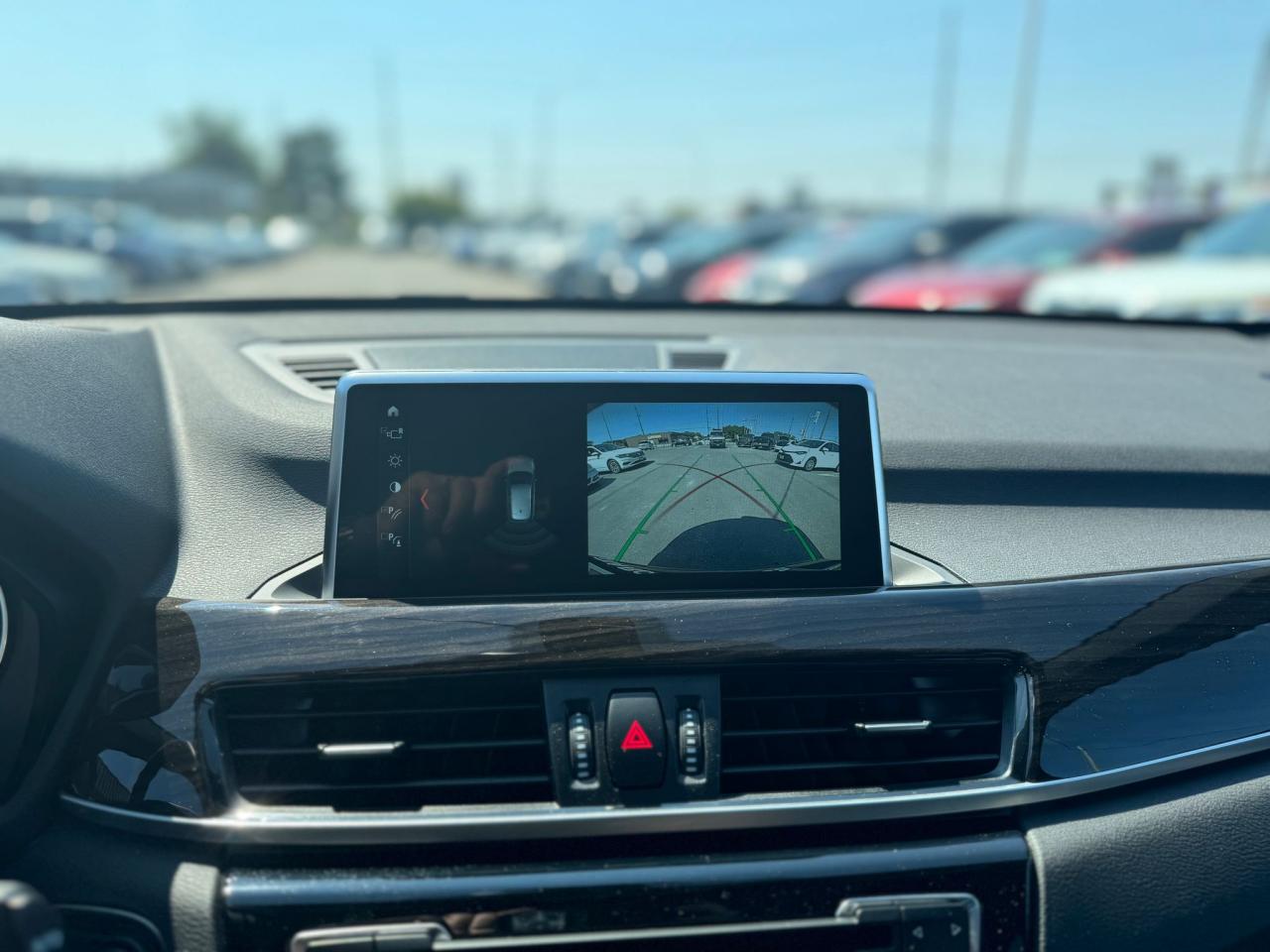 2018 BMW X1 AUTO AWD LOW KM NO ACCIDENT ONE OWNER NAVIGATION - Photo #19