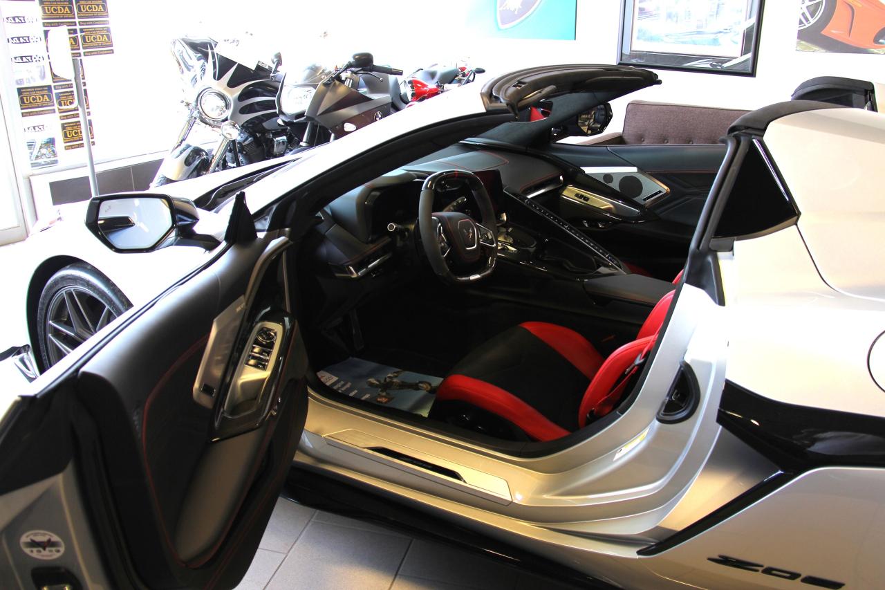 2024 Chevrolet Corvette 2dr Z06 Conv w/3LZ - Photo #10