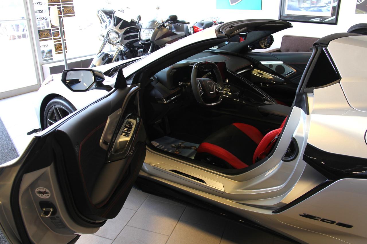 2024 Chevrolet Corvette 2dr Z06 Conv w/3LZ - Photo #13