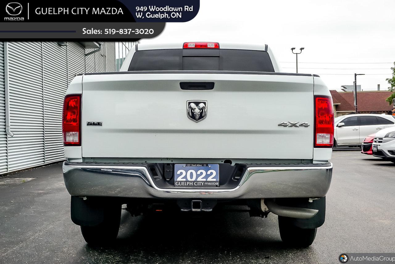 2022 RAM 1500 Ram Classic Crew Cab 4x4 (DS) SLT (140.5 WB 5'7 Box) SWB Photo