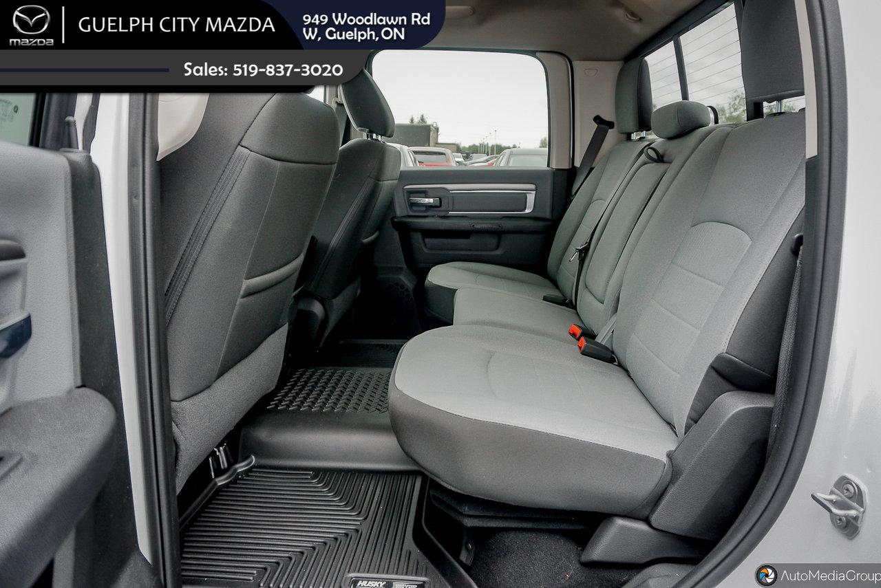 2022 RAM 1500 Ram Classic Crew Cab 4x4 (DS) SLT (140.5 WB 5'7 Box) SWB Photo