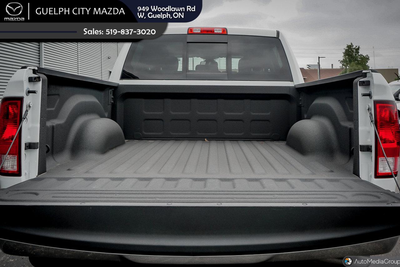 2022 RAM 1500 Ram Classic Crew Cab 4x4 (DS) SLT (140.5 WB 5'7 Box) SWB Photo