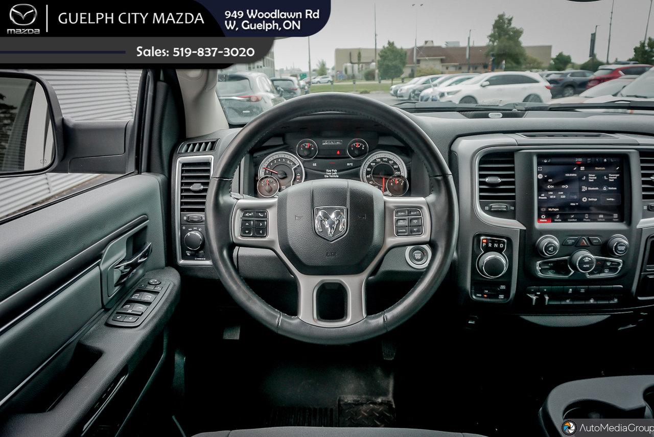 2022 RAM 1500 Ram Classic Crew Cab 4x4 (DS) SLT (140.5 WB 5'7 Box) SWB Photo