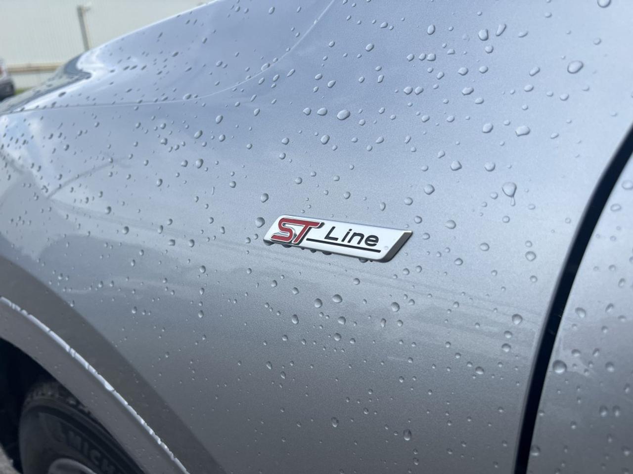 2024 Ford Escape ST-Line AWD Photo