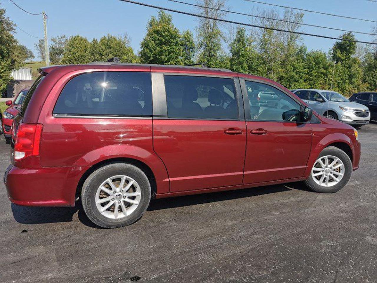 2018 Dodge Grand Caravan SE - Photo #5