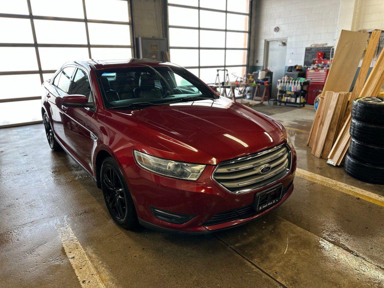 Used 2013 Ford Taurus SEL 4dr Sdn SEL AWD for sale in Walkerton, ON