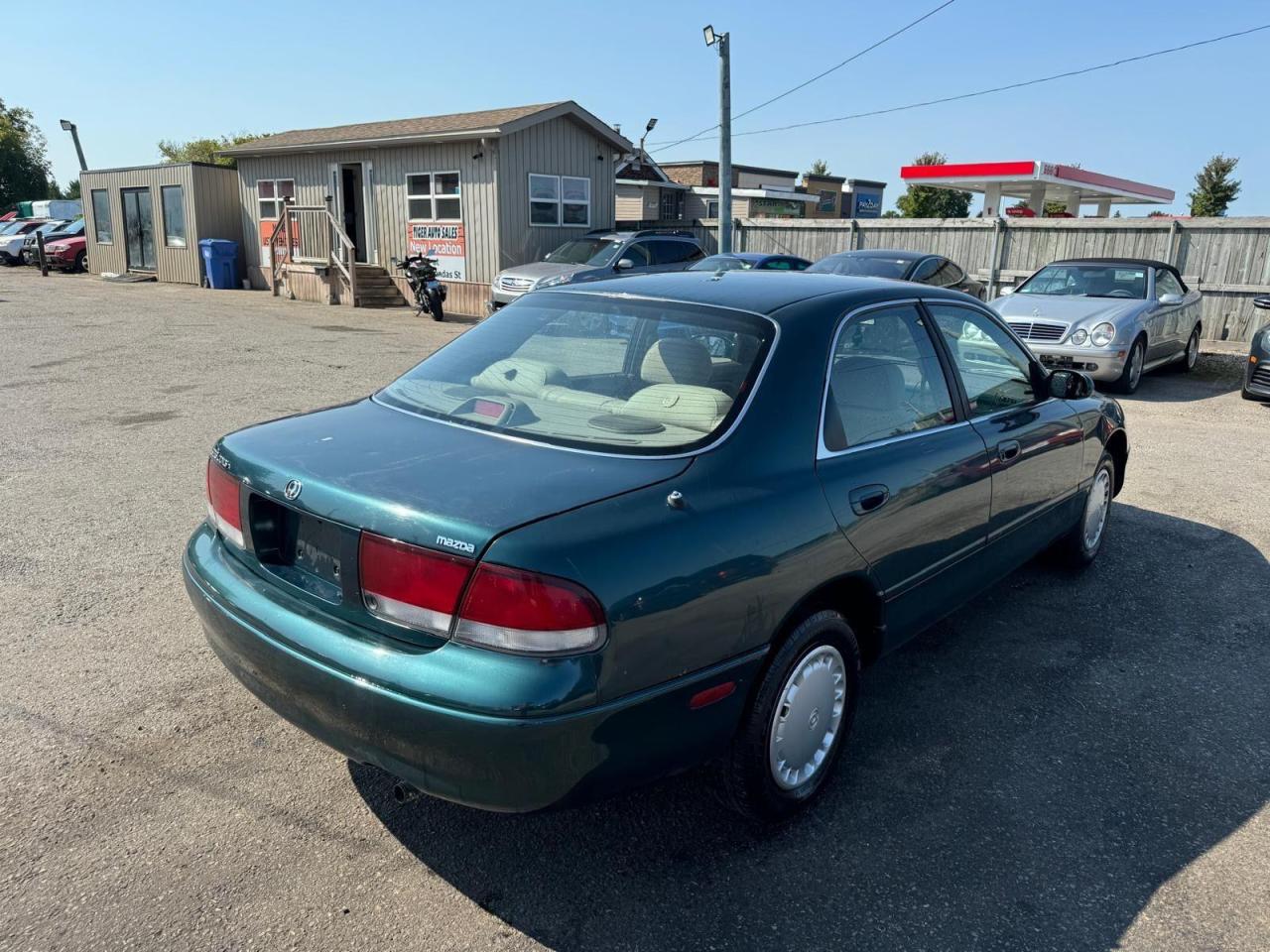 1994 Mazda 626 SEDAN, AUTO, 4 CYL, LOW KMS, CLEAN CAR, AS IS - Photo #4