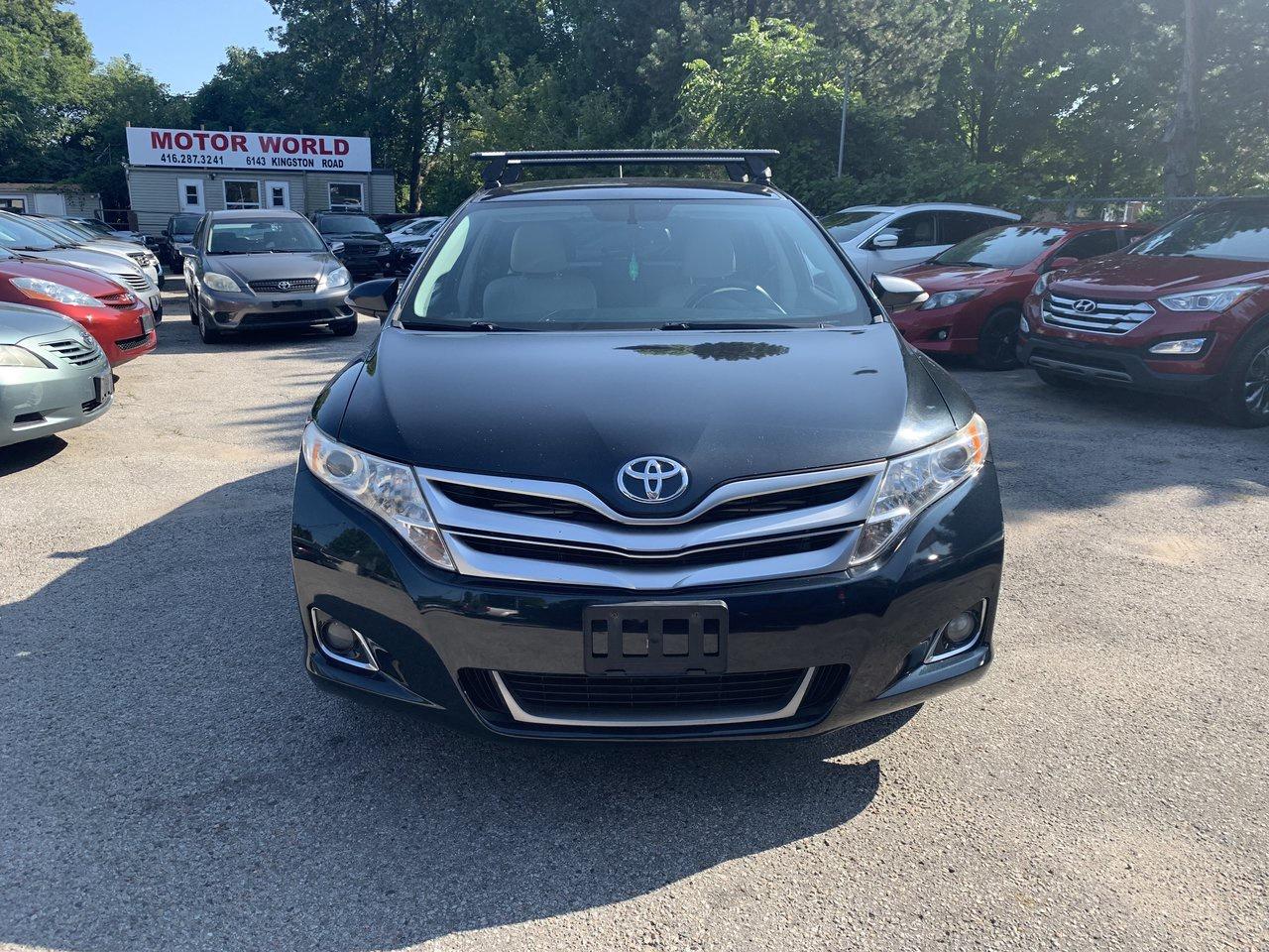 2013 Toyota Venza LE - Photo #3
