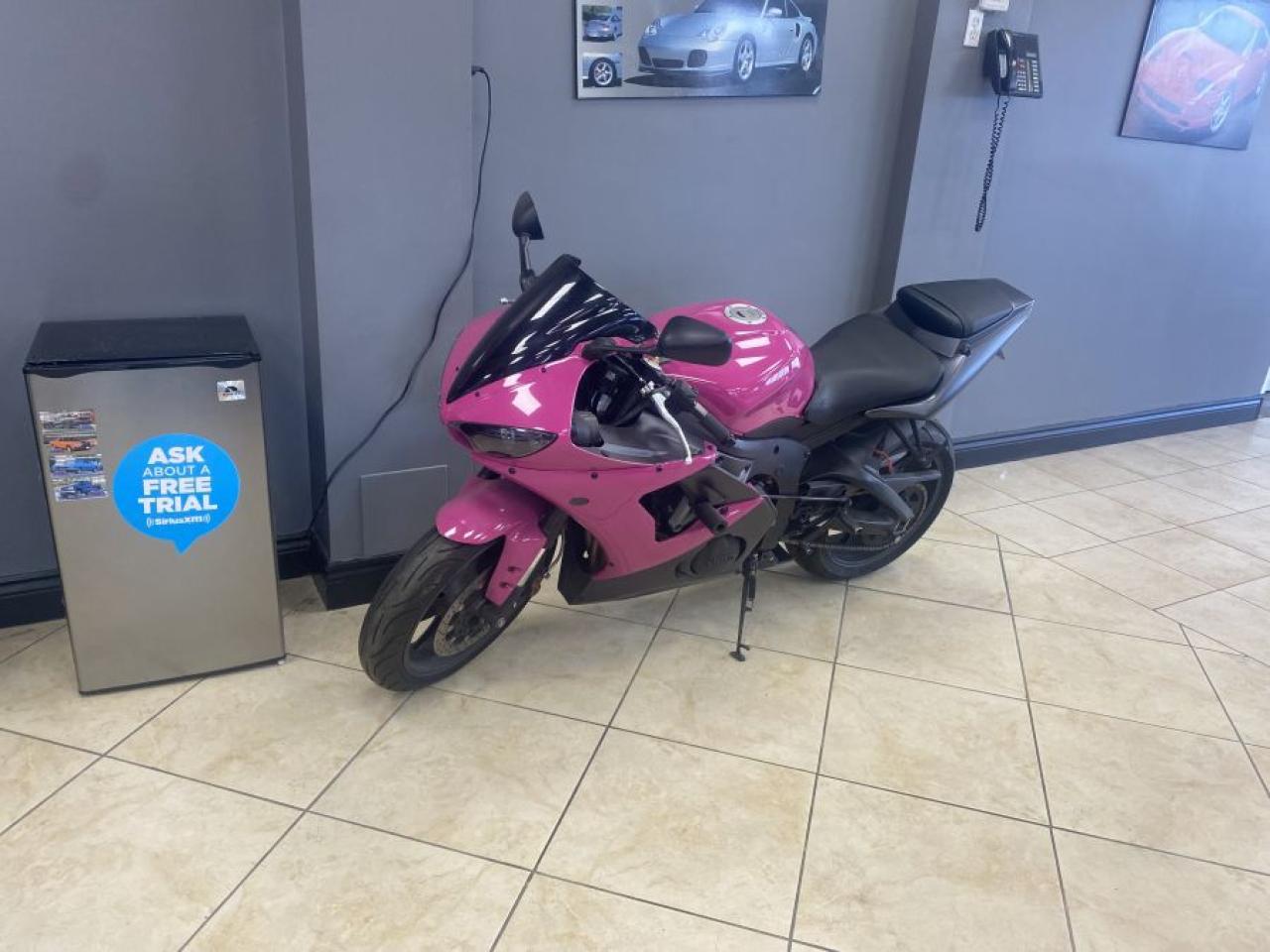 Used 2005 Yamaha YZF-R6 