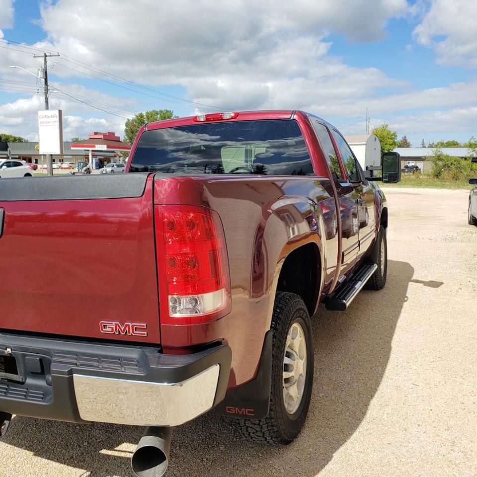 2008 GMC Sierra 2500 SLE only 151,456 km Duramax - Photo #19